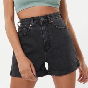 Garage '80s Mom Shorts-Black